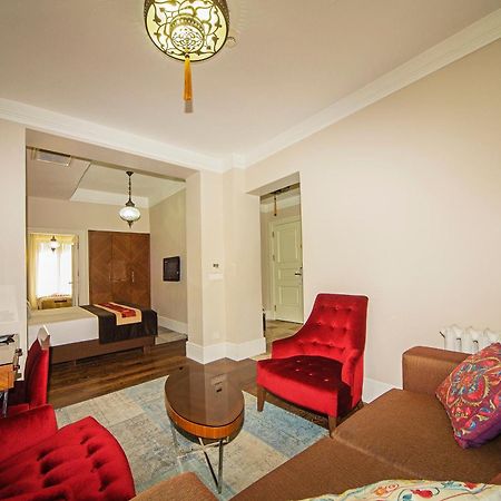 Azade Suites Istanbul Bagian luar foto