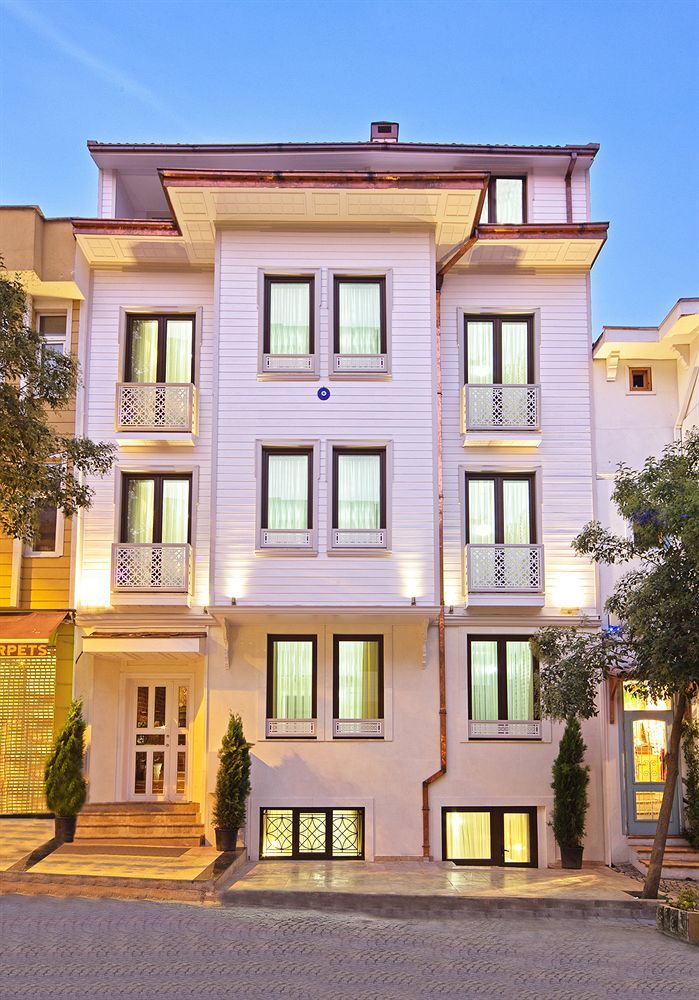 Azade Suites Istanbul Bagian luar foto