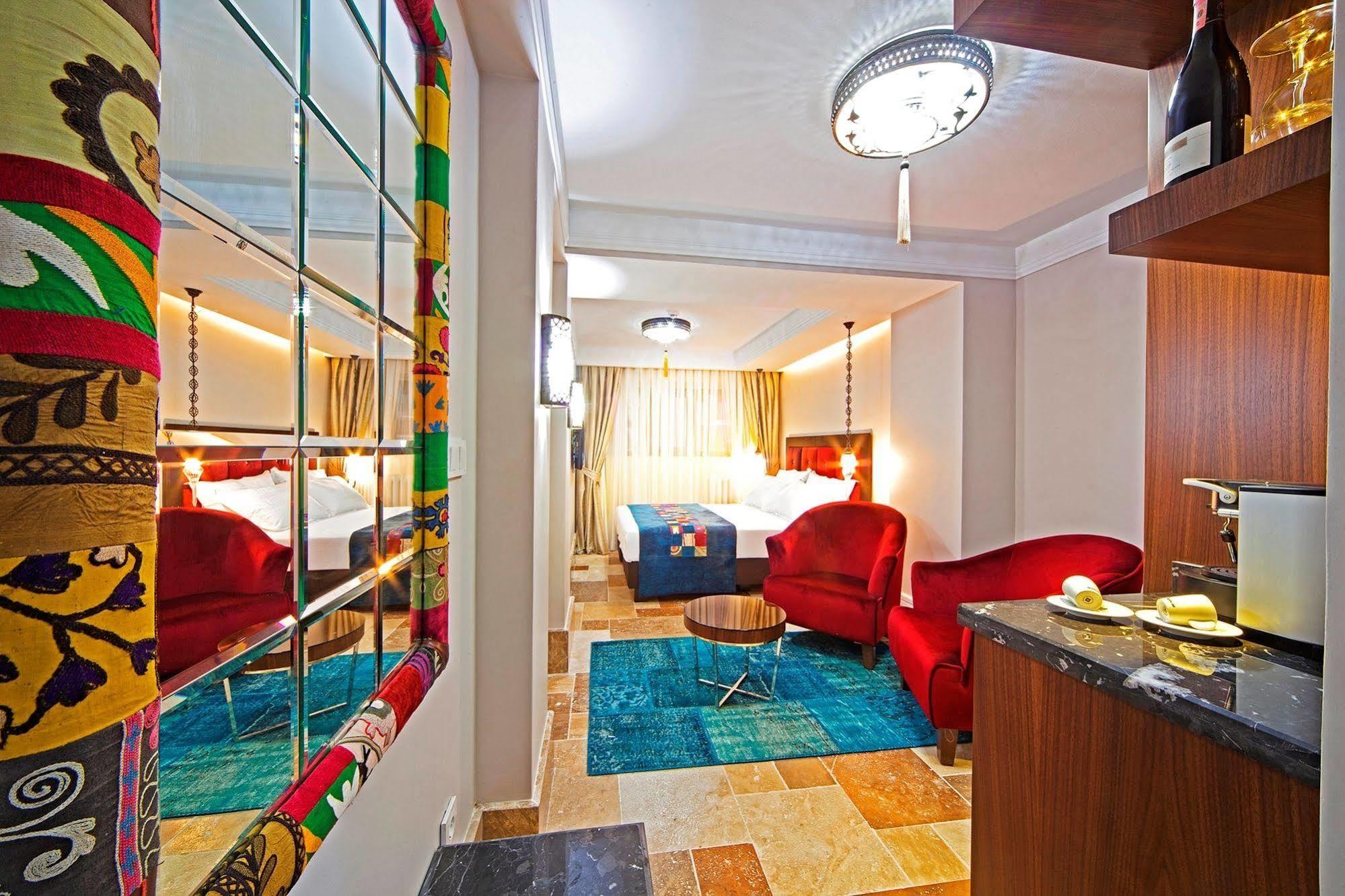 Azade Suites Istanbul Bagian luar foto